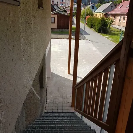 Tas *