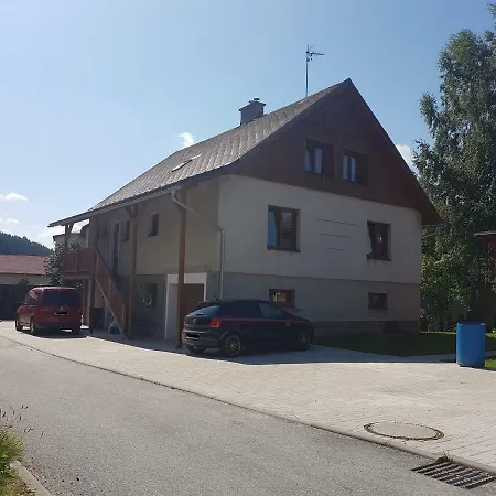 Tas *